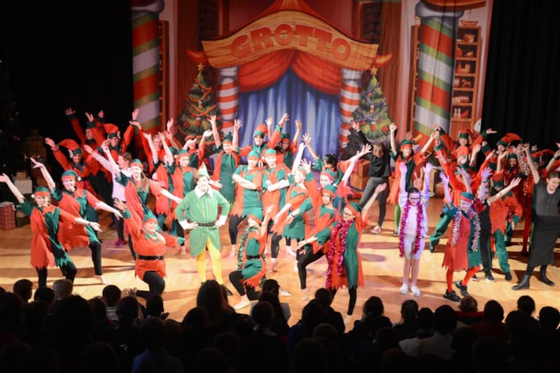 'Elf' Brings Festive Fun To The Stockport Academy Stage!
